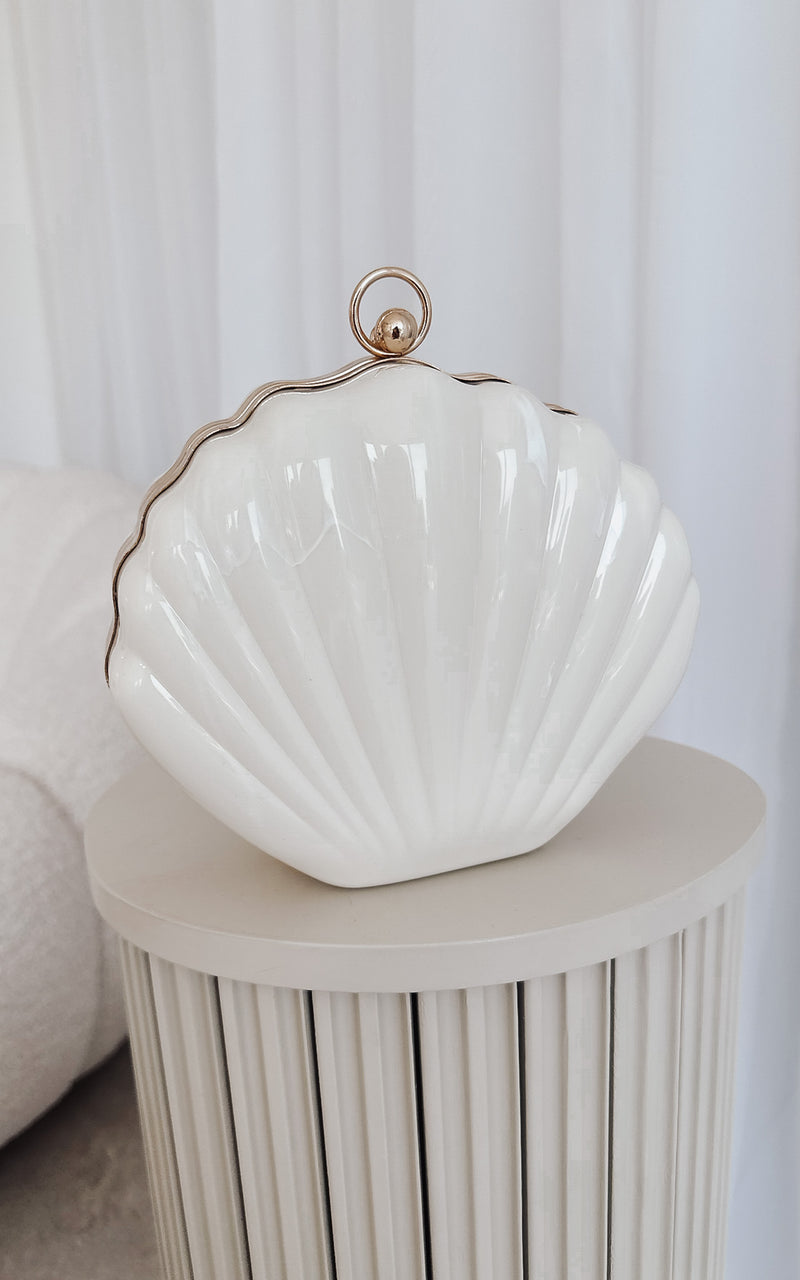 Mermaid White Shell Acrylic Clutch & Gold Metal Chain Strap Summer Bag