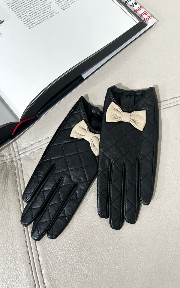 She's No.5 Black Quilted Faux Leather Beige Bow Detail Gloves