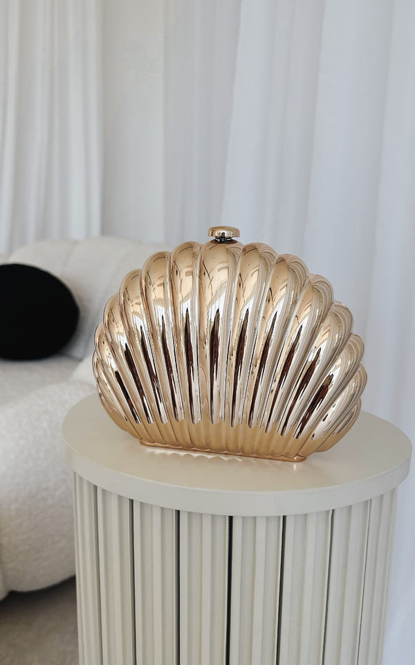 Iconic Gold SeaShell Acrylic Clutch Hand Bag